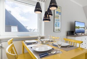 C-Haus Carola. App 13 – Helle, strandnahe 3-Zimmer Ferienwohnung mit ca. 65 m², für bis zu 4 Personen