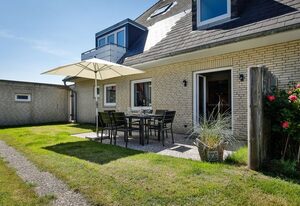Beachside – Strandnahes Appartement für bis zu 6 Personen mit Sauna & Garten in Westerland