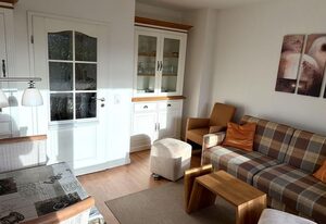 Dünenglück – Gemütliche Ferienwohnung für 4 Pers. in zentraler Strandnähe in Wenningstedt