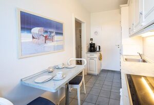 LH Bremer Strasse, Hausteil 3 – Schönes Ferienhaus unter Reet mit ca. 90 m² und 4 Zimmern, für bis zu 6 Personen