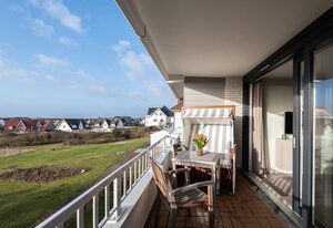 Lichtblick im Haus Cäcilia – Moderne 2-Zimmer Ferienwohnung mit schönem Balkon auf ca. 65 m² für 2 Personen