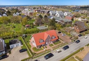 Landhaus Normannenweg, App. 4D – In zentraler und ruhiger Lage gelegenes 3-Raum Appartement im OG- und DG