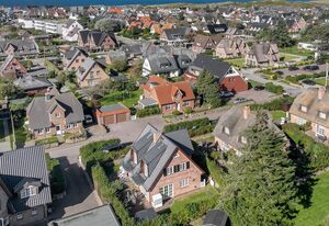 Fries Huis – Hausteil im EG/UG/OG/DG, ca. 142 m² Nutzfläche
