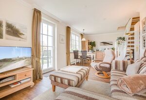 Haus am Meer, Strandmuschel – Unmittelbar am Strand gelegenes, sehr großzügiges 3-Raum-Appartement im OG&DG.
