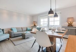 Heimathafen, Haus Blankenese, App. 2 – Ferien unter Reet im modernem Ambiente