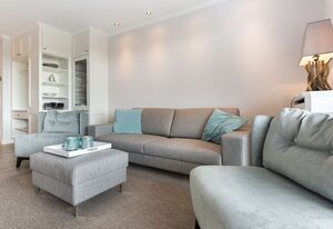 Heimathafen, Haus Blankenese, App. 2 – Ferien unter Reet im modernem Ambiente
