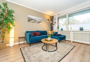Sünhair – NEU! Komfortable Ferienwohnung mit Balkon und moderner Ausstattung in Westerland