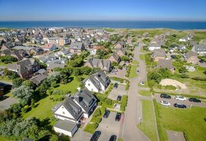 Westerbrise, App. 4 Lighthouse – Ein besonderes Hideaway. In Top-Lage Wenningstedts, zwischen Dorfteich und Dünen