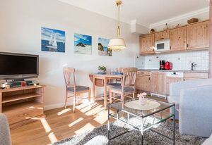 Atlantik, App. 4 – Komfortables Appartement im Erd- und Untergeschoss, ca. 50 qm Nutzfläche.