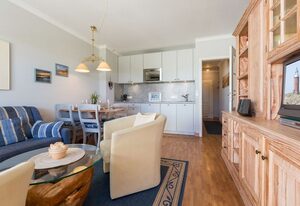 Atlantik, App. 5 – Appartement im Erd- und Untergeschoss, ca. 75 qm für bis zu 4 Personen.