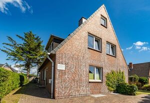 Strandnah – Ebenerdige 2-Zimmer-Ferienwohnung - nur 600 Meter zum Strand.
