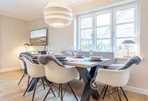 Neptuns Nest – Hausteil mit ca. 144m² Nutzfläche im UG/EG/OG/DG für bis zu 7 Personen.