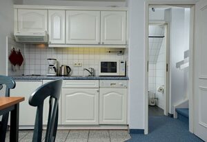 Witt Hingst Whg. 9 – Gemütliche 2-Zimmer-Ferienwohnung, ruhig gelegen mit Balkon für max. 2 Personen