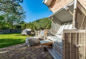 Aurora – Moderne Ferienwohnung für bis zu 4 Personen mit Terrasse.