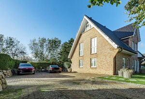 Aurora – Moderne Ferienwohnung für bis zu 4 Personen mit Terrasse.