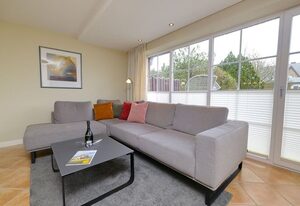 Friesenjung – Ferienhaushälfte für bis zu 6 Personen mit Garten.