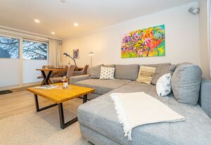 Ferienliebe Hygge Hüs – Hygge Hüs. - nur 550 m zum Sandstrand. Mit Terrasse & Parkplatz.