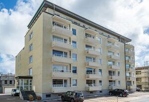 Beachlife – Zentrale Ferienwohnung mit Balkon und Parkplatz. - nur 200 Meter zum Strand.