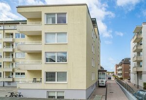 Beachlife – Zentrale Ferienwohnung mit Balkon und Parkplatz. - nur 200 Meter zum Strand.