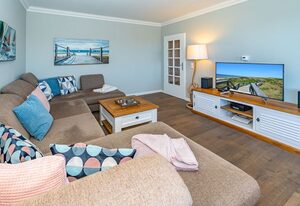 Adlerhorst – Moderne Ferienwohnung mit großer Dachterrasse und eigener Sauna in Westerland