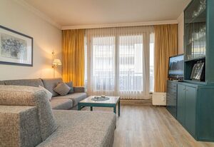 App. Störtebeker App. 16 – Strandnah & mitten in der City. Ferienwohnung für max. 4 Personen mit Balkon.