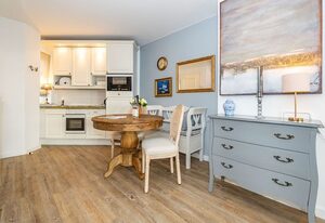 Altstadttor 17 – Ferienwohnung unter Reet für bis zu zwei Personen in Westerland.