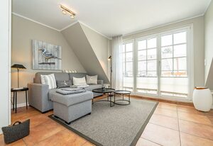 Strandpirat – Stilvolle Ferienwohnung für bis zu 4 Personen mit Balkon.