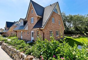 Haus Dock 10 – Leinen los im Dock 10. - Ferienhaushälfte für bis zu 7 Personen mit Garten/Sauna