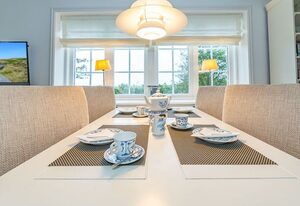 Wiip Hüs – Unter Reet gebautes Ferienhausteil in Keitum, mit Garten für bis zu 4 Personen.