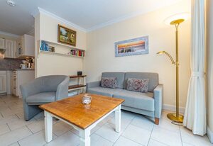 Westerhörn 46/15 – 3-Zimmer-Ferienwohnung für bis zu 3 Personen mit Terrasse in Keitum.