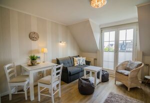 Westbrise App. 7 – 2-Zimmer-Ferienwohnung mit Balkon, in Strandnähe.