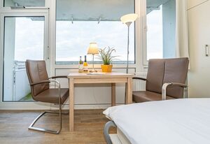 Friesennest – Stadt- und strandnahe 1-Zimmer-Ferienwohnung mit Balkon