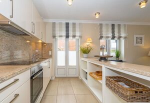 Andrea – 4-Zimmer-Ferienwohnung mit Sauna und Garten. - nur 300 Meter zum Strand!