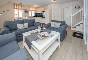 Meeresbrise – 3-Zimmer-Ferienwohnung mit Balkon. - nur 300 Meter zum Strand.