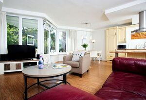 Haus Kamperhof Syltresidenz App. 1 – Großzügige Ferienwohnung für 4 Personen mit Terrasse, zentral gelegen.