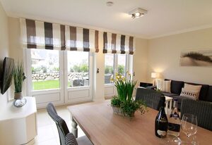 Marla App. 1 – 3-Zimmer-Ferienwohnung mit Terrasse. - nur 400 Meter zum Strand.