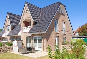 Marla App. 1 – 3-Zimmer-Ferienwohnung mit Terrasse. - nur 400 Meter zum Strand.
