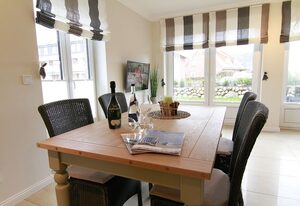 Marla App. 1 – 3-Zimmer-Ferienwohnung mit Terrasse. - nur 400 Meter zum Strand.