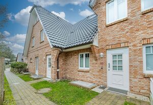 Godewind App. 5 – Ferienwohnung für bis zu 4 Personen mit Terrasse und Sauna.