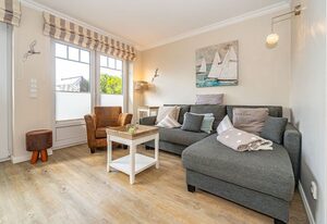 Auszeit Sylt App. 2 – Ferienwohnung für max. 4 Personen mit Terrasse - nur 400m bis zum Strand!