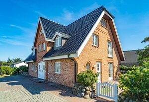 Ammerland Whg. 2 – Großzügige 3- Zimmerwohnung für bis 4 Personen, mit Balkon.