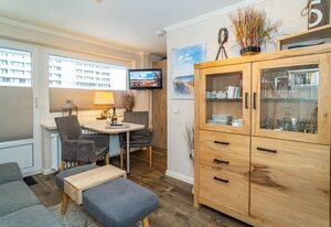 Strandmuschel App. 309 – 1-Zimmer-Ferienwohnung mit Balkon und Strandkorb - nur 200 Meter bis zum Strand.