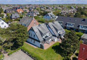 Haus Sonnenschein Whg. G – Drei Raum Appartement im Obergeschoss und Dachgeschoss mit ca. 65m² Nutzfläche.