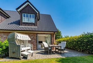 Wandaful Hüs – Ferienhaushälfte für max. 4 Personen, in ruhiger Lage mit Terrasse.