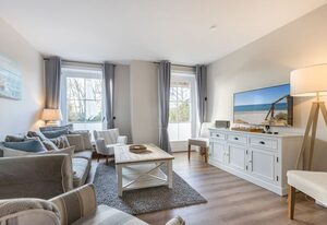 Ameland, App. 12 – Charme & Luxus zwischen Dorfteich und Golfplatz.
