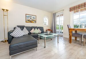 Altstadttor 5 – Ferienwohnung unter Reet für max. zwei Personen, in Westerland.