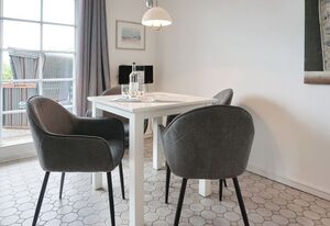 Schütze EG – Wohnung im Erdgeschoss mit freiem Blick über die Heide zum Wattenmeer