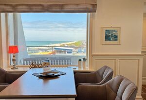 1-95, toller See-u. Landblick im Haus Metropol, 4. Etage