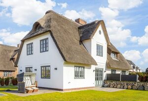 Liv Hûs – Dieses, unter Reet gebaute, neue Hausteil in Strandnähe bietet Platz auf 200 qm.
