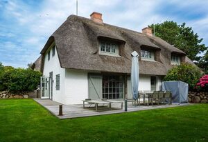 Friesenhaus Änne – Exklusives Friesenhaus in Keitum auf Sylt mit Garten, Sauna und Kaminofen